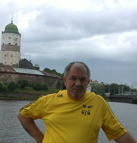 Александр Ущиповский