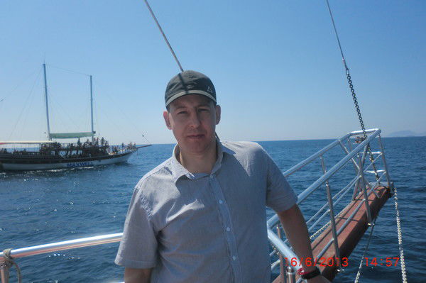 Александр Попов