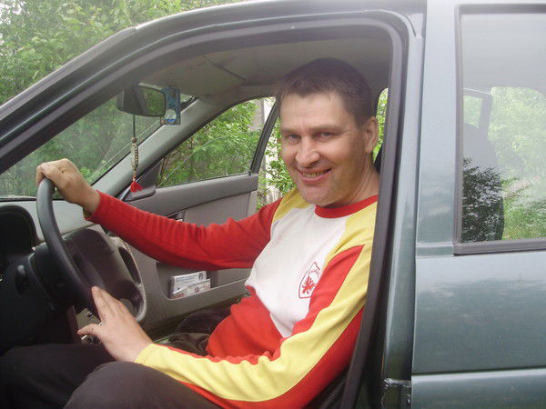 Олег Иванов