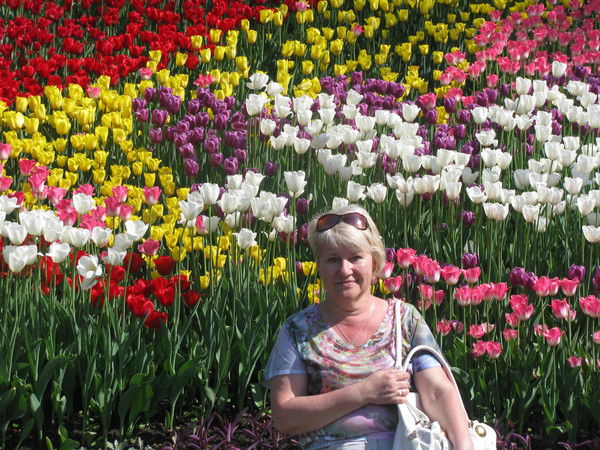 Вера Костина