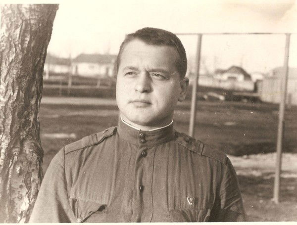 Геннадий Иванов