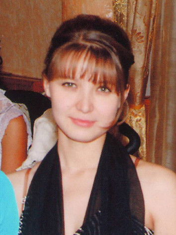 Лола Ниязова