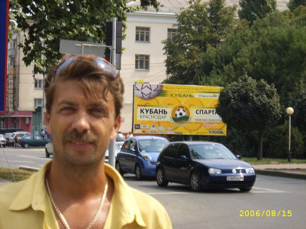 Андрей Макаров