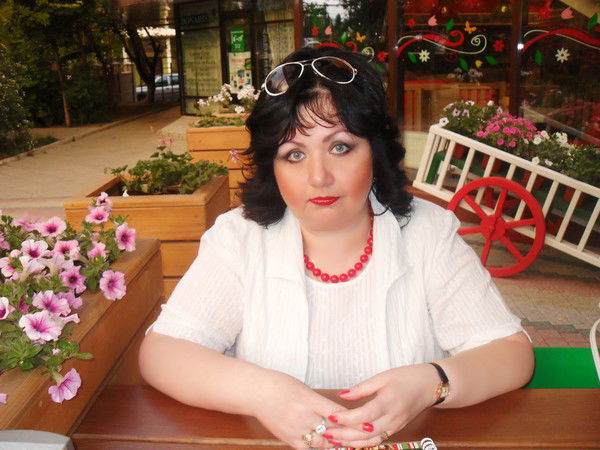 Лариса Матей