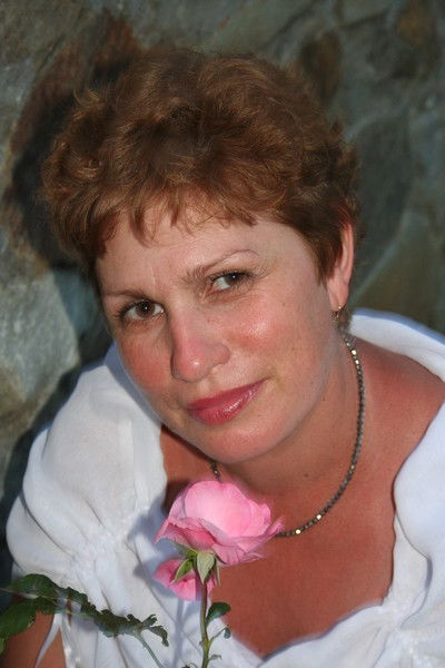 Елена Михайлова