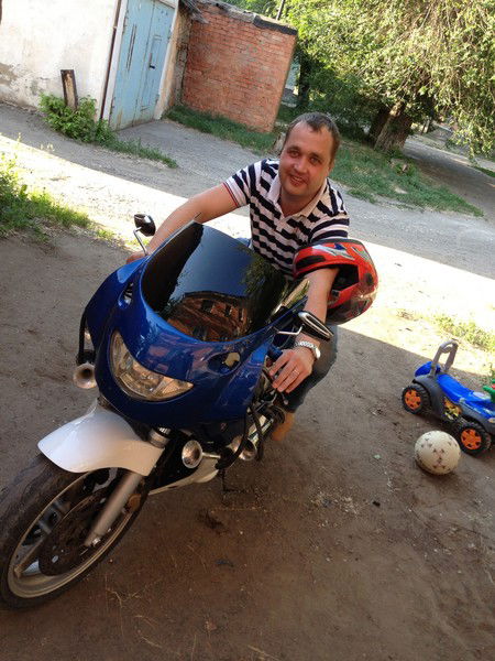 Константин Попов