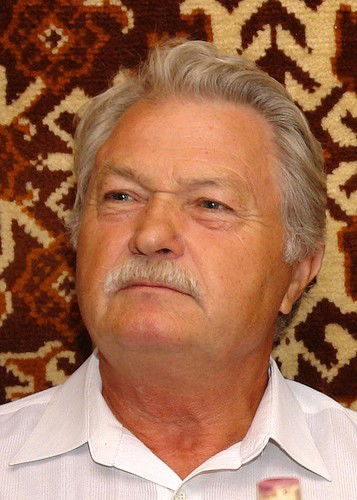 Геннадий Лопатин