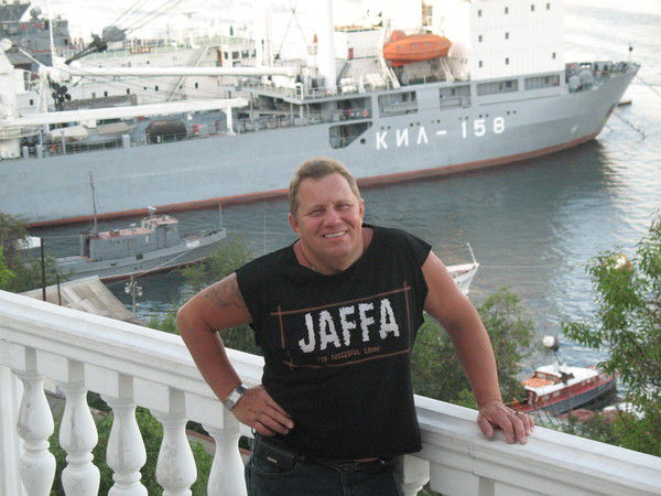 Юрий Чернецов