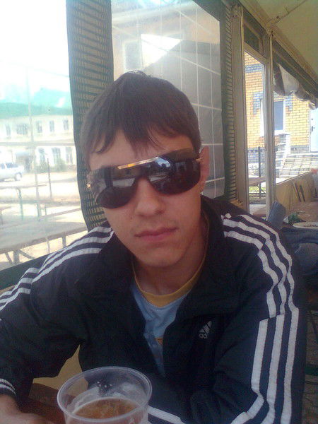 Денис Муравьев