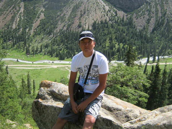 Шергазы Султанов