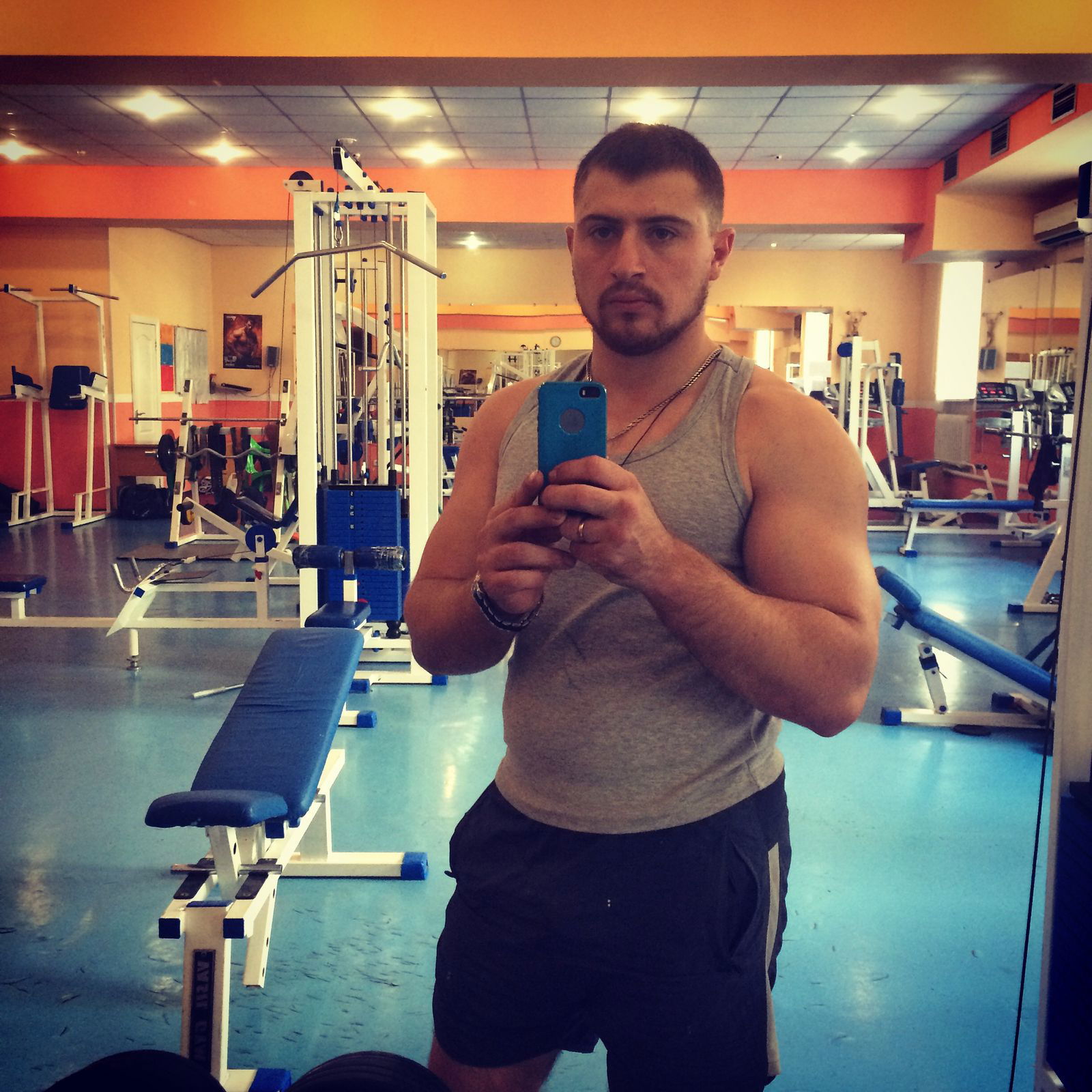 Олег Инюткин