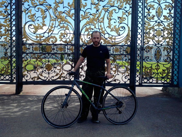 Олег Молчанов