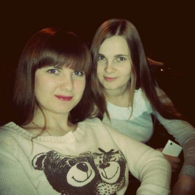 Юля Хохлова