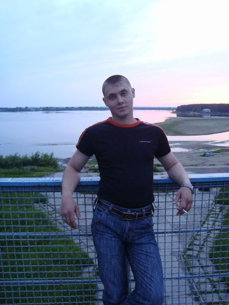 Андрей Добышев