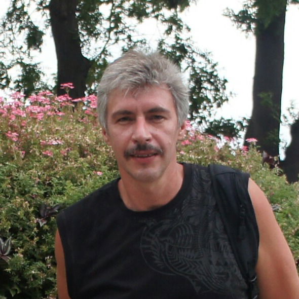 Виктор Ярошенко