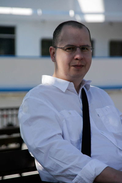 Сергей Карпов