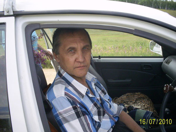 Виктор Иконников