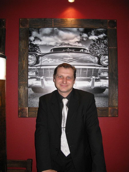 Олег Баженов