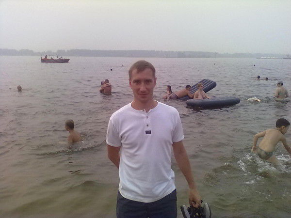 Александр Митрофанов