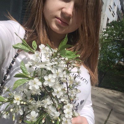 Анечка Исупова