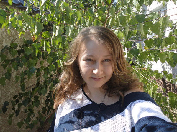 Елена Пешкова