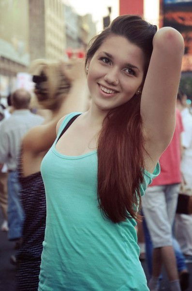 Вика Титова