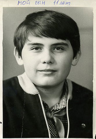 Владимир Толстов