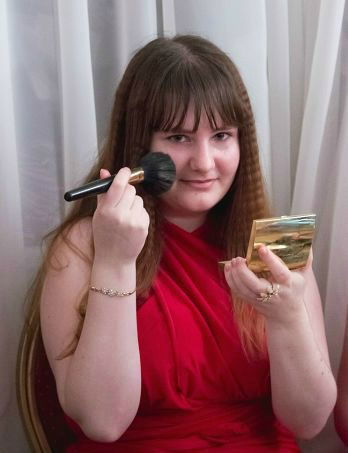 Яна Владимировна