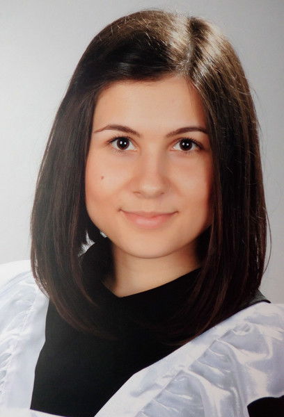 Оксана Попова