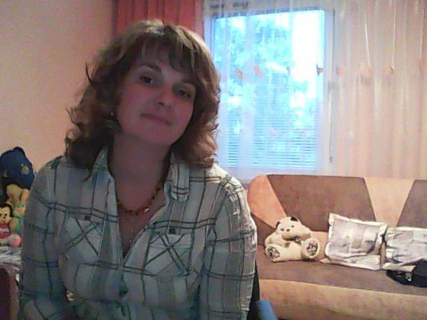 Лена Погнець