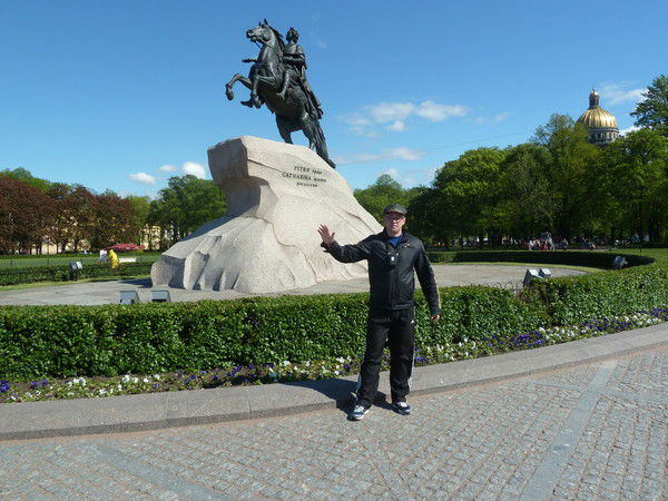 Дмитрий Булатов