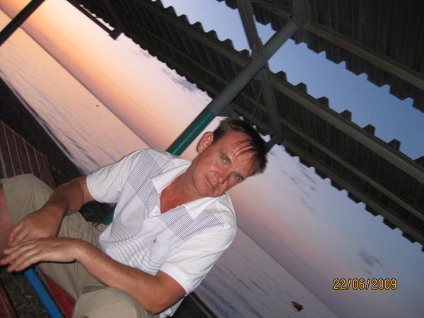 Алексей Момот