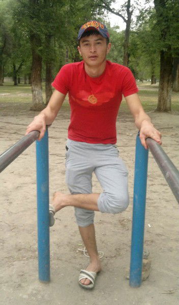 Prastoi Paren Ni Vajno