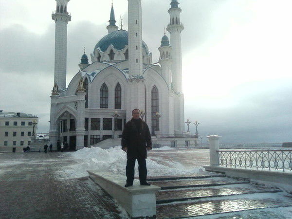 Дамир Шарипов