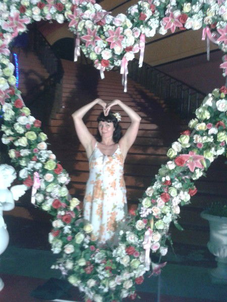 Елена Янова