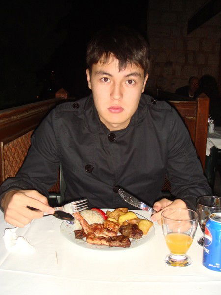 Mедя Шыныбаев