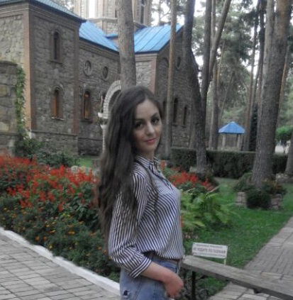 Яна Михайлюк