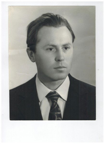 Альберт Старцев