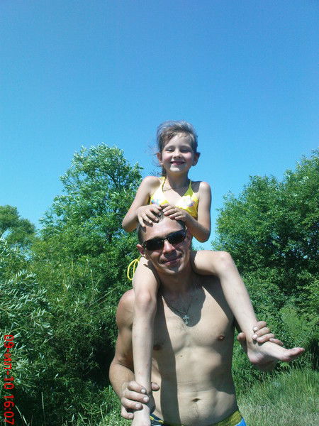 Александр Русанов