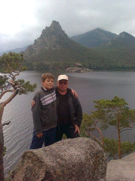 Рустам Фахруденов