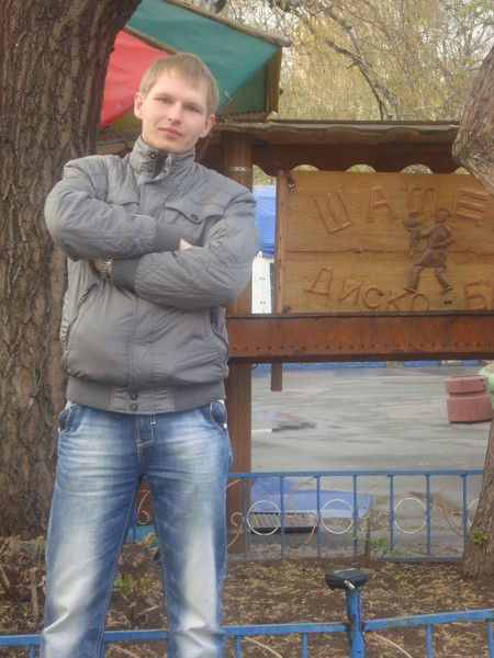 Павел Сараханов