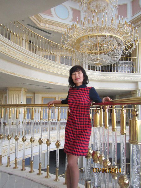 Ляззат Исатаева