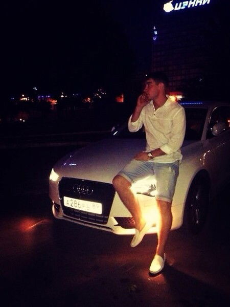 Максим Давыденков