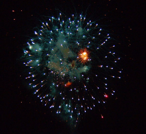 Максим Артамонов