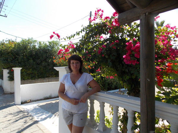 Люда Долотова