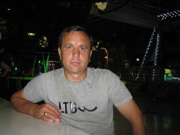 Александр Назаренко