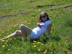 Вика Попова