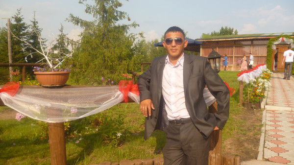 Азамат Айткулов