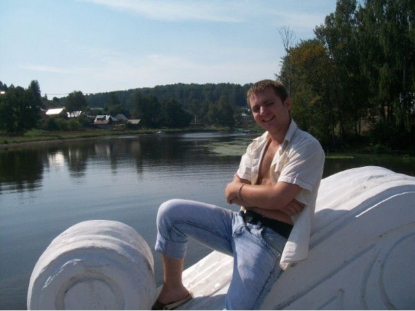 Артем Ковалев