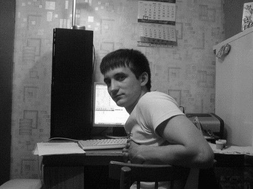 Михаил Устинов